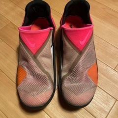 NIKE ゴーフライイーズ　スニーカー　スリッポンの画像