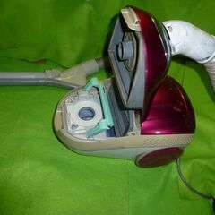 TOSHIBA 電気掃除機の画像