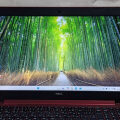 🎅NEC🌟Lavie🌟NS300KAR赤🌟大容量500GB🌟SSD🌟WIN11🌟Office2021の画像