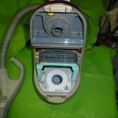 TOSHIBA 電気掃除機の画像