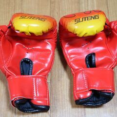 ★ボクシンググローブ★シューティングスポーツ★子供用 キック ムエタイ 空手 格闘技 スパーリング★SUTENG★の画像
