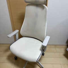 【引き取り限定】椅子　IKEA 白の画像