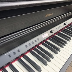 2024年製 ローランド HP704 木製鍵盤 現行モデルの画像