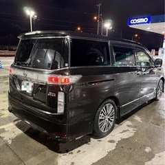 52エルグランド後期HSプレミアムの画像