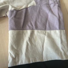 女の子140cm   秋冬用トレーナーの画像