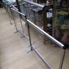 定価1万円以上　展示引き上げ品　業務用　本格的　アクリル　仕切り版　ウイルス　インフルエンザ　対策　パーティション　ダイニングテーブル　アクリル板の画像