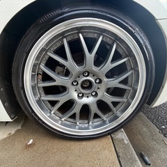 アルミホイールの画像