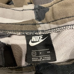 NIKE カモフラ柄　セットアップの画像
