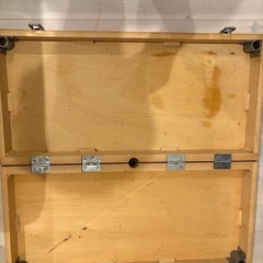 レトロな木製バック？ケース？の画像