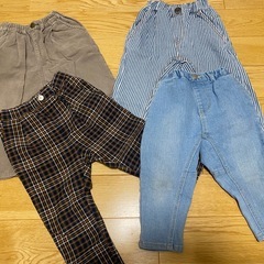 サイズ90 ズボンとロンTのセットの画像