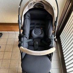 コンビ　ベビーカー（スゴカルL）とレインカバー（未使用）の画像