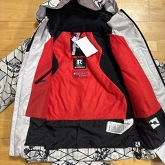 ミズノスキーウエア子供用130cmサイズの画像