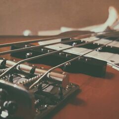 ベースとアコギ募集しています