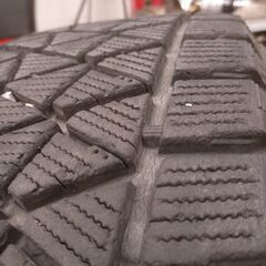 225/65R17 ブリヂストン BLIZZAK DM-V2 4本 工賃込みの画像