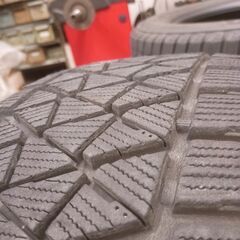 225/65R17 ブリヂストン BLIZZAK DM-V2 4本 工賃込みの画像