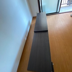 【12/6引き取り希望、12/7は応相談】伸縮式テレビ台の画像