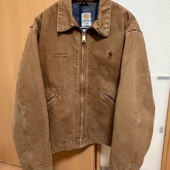 カーハートデトロイトジャケットの画像