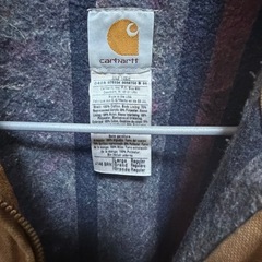 カーハートデトロイトジャケットの画像