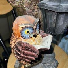 フクロウの置物の画像
