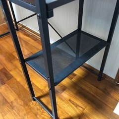 パソコンデスクの画像