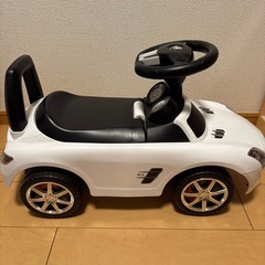 メルセデスベンツSLS AMGホワイトの画像