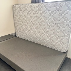 シモンズ  ベッド セット 高級 セミダブル 幅120cm 美中古の画像