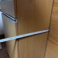 棚　キャビネット　
レンジを置いてました。引き出し有り、ストック品等入れて便利です。綺麗です。の画像