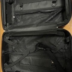 キャリーケース（早めの取引希望）の画像