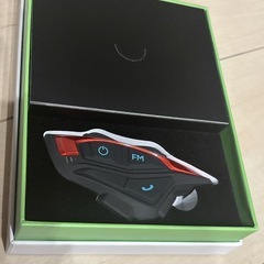 バイク インカム 2000m長距離通話 2人同時フルデュプレックス通話 音楽の画像