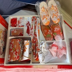 お正月やひな祭りに最適！7才前後の女の子着物一式セットの画像