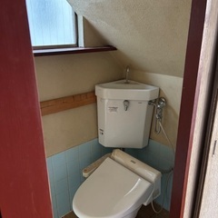 水回り設備(都市ガスコンロ、換気扇、洗面台、トイレ、流し台上下の画像