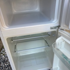 Haier 冷蔵庫 2015年製 65Wの画像