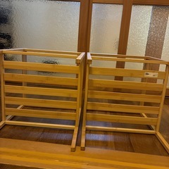 美品IKEAベッドサイドテーブルの画像