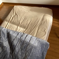 掛け敷き布団セット　セミダブル　ニトリ　カバー付きの画像