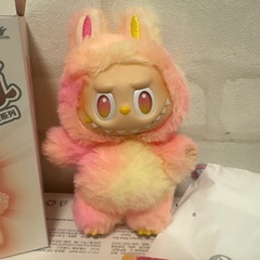 正規品新品未使用美品ラブブの画像