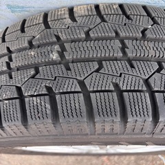 スタッドレスタイヤ　　185/65/15  ４本の画像