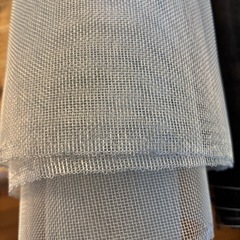 網戸の網とアルミのネットの画像