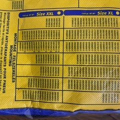 値下げ‼️GOODYEAR Snow Socks 布製タイヤチェーンの画像