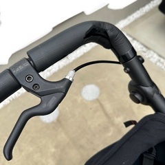 マウンテンバギーデュエット（双子ベビーカー）➕新品タイヤ１つの画像