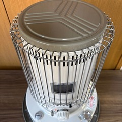 美品★トヨトミ製ストーブ★KS-67H★2019年製の画像