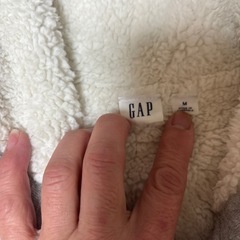 ＧＡＰパーカー
の画像