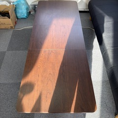 テーブルの画像