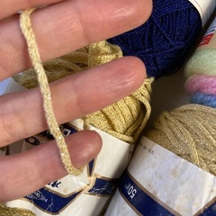 手芸用　毛糸４玉　ダイソー　オリムパス 小物作り　手作り　ハンドメイド　crochet　knitting yarn cotton acrylicの画像