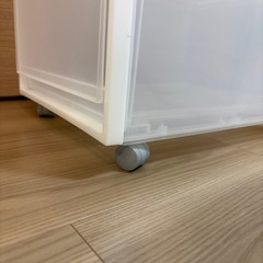無印良品収納ケース5個セット+キャスターの画像