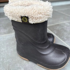 キッズ　スノーブーツの画像