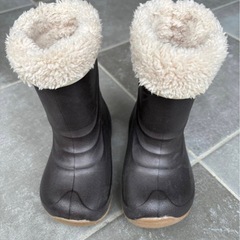 キッズ　スノーブーツの画像