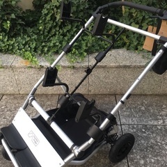 マウンテンバギーデュエット専用カーシートアダプター　CLIP31の画像