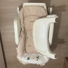 Combi ハイローチェア　手動の画像