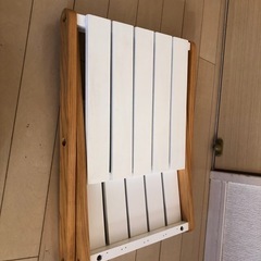 折りたたみ棚　チェストの画像