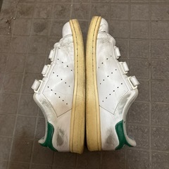 アディダス　PUMA スニーカーの画像